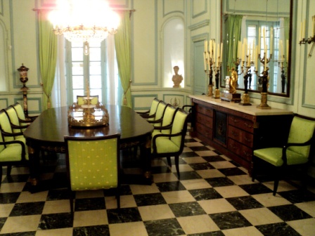 napoleon museum dining room